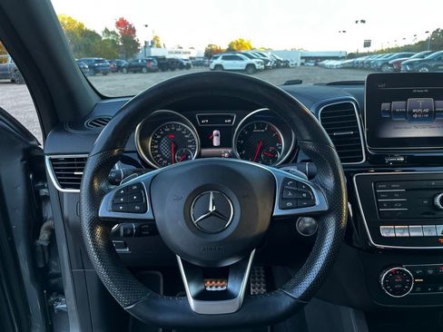 Used 2019 Mercedes-Benz GLE 43 AMG 4MATIC image 14
