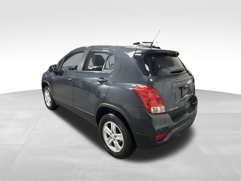 Used 2021 Chevrolet Trax LS AWD/4WD image 7