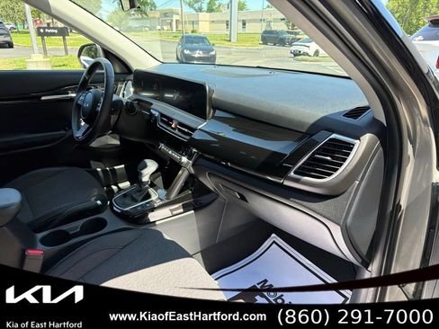 Used 2026 Kia Seltos S AWD/4WD image 12
