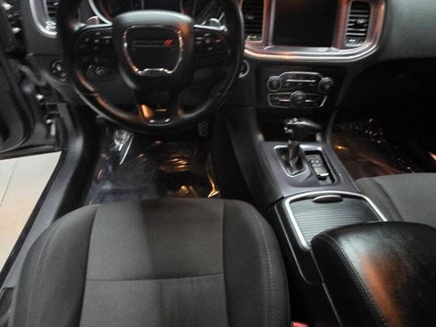 Used 2016 Dodge Charger R/T Scat Pack w/ Beats Audio Group RWD image 27