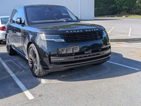 Used 2023 Land Rover Range Rover SE AWD/4WD image 13