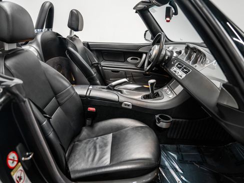 Used 2001 BMW Z8 image 22