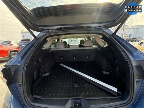 Certified 2022 Subaru Outback Premium image 22