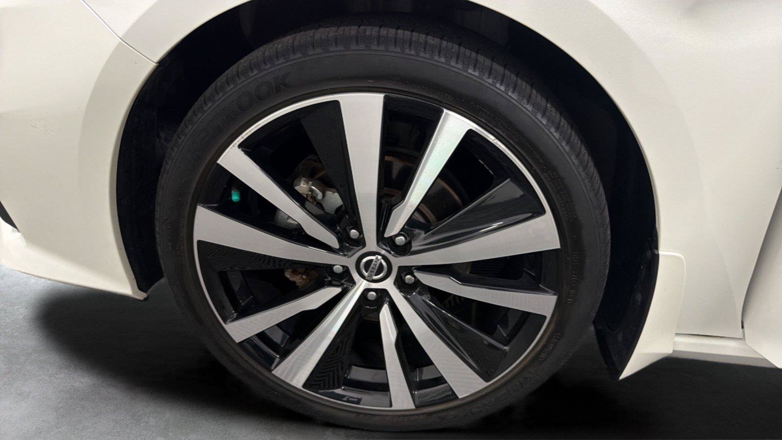 Used 2021 Nissan Altima 2.5 SR w/ SR Premium Package AWD/4WD image 24