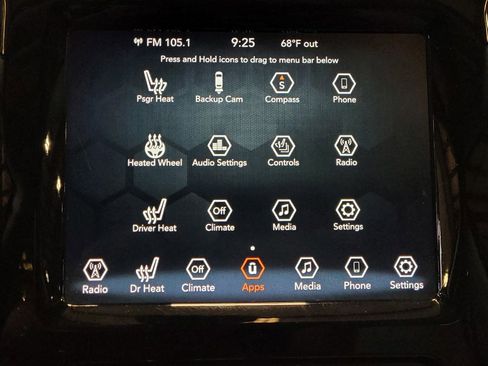 Used 2019 Jeep Cherokee Limited image 25