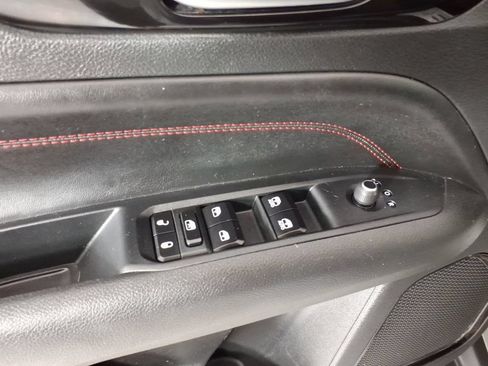 Used 2023 Jeep Compass Trailhawk AWD/4WD image 14