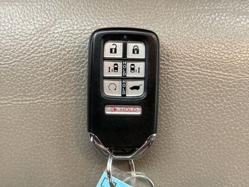 Used 2018 Honda Odyssey EX-L image 10
