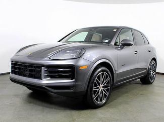 New 2025 Porsche Cayenne image 1