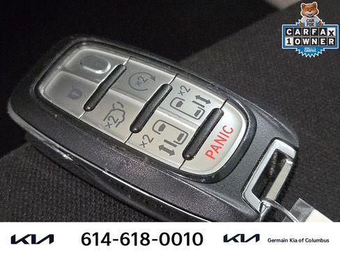 Used 2023 Chrysler Voyager LX image 34