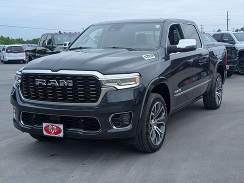 New 2026 RAM 2500 Tradesman AWD/4WD image 4