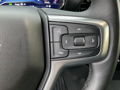 Used 2025 Chevrolet Silverado 3500 LT w/ Convenience Package image 35