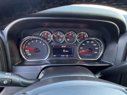 Used 2019 Chevrolet Silverado 1500 LT w/ All-Star Edition image 21