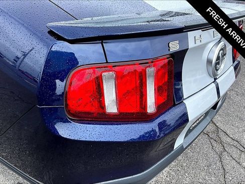Used 2010 Ford Mustang Shelby GT500 RWD image 20