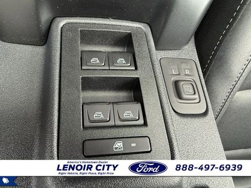 New 2025 Ford Bronco Badlands w/ Sasquatch Package AWD/4WD image 23