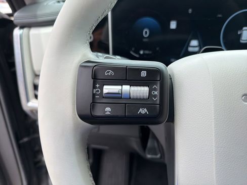 Used 2024 Hyundai Santa Fe Limited AWD/4WD image 19