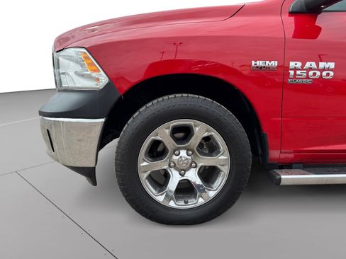 Used 2022 RAM 1500 Classic SLT w/ Electronics Group image 9