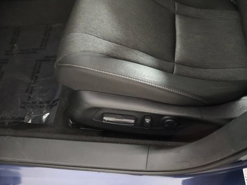 Used 2023 Honda Accord EX image 30