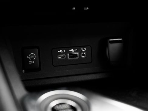 New 2025 Nissan Sentra SV image 15