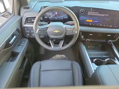 New 2026 Chevrolet Suburban LT w/ Comfort Package image 7