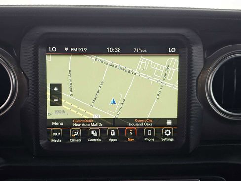 Used 2023 Jeep Wrangler Unlimited Sahara AWD/4WD image 25