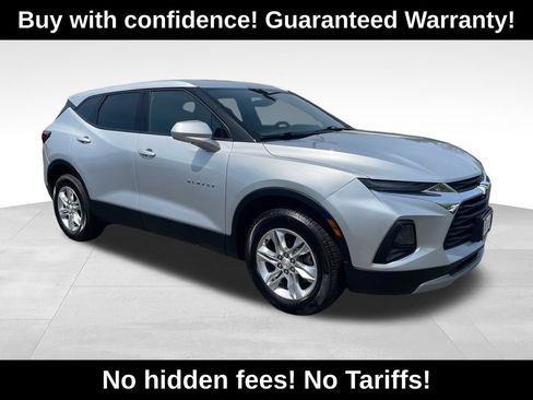 Used 2022 Chevrolet Blazer LT FWD image 1