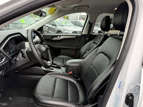 Used 2022 Ford Escape SEL AWD/4WD image 6
