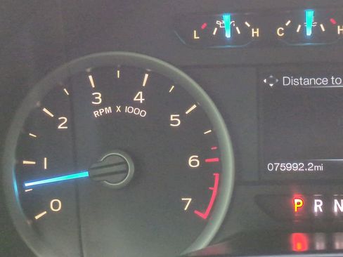 Used 2016 Ford F150 XLT w/ Equipment Group 302A Luxury image 32