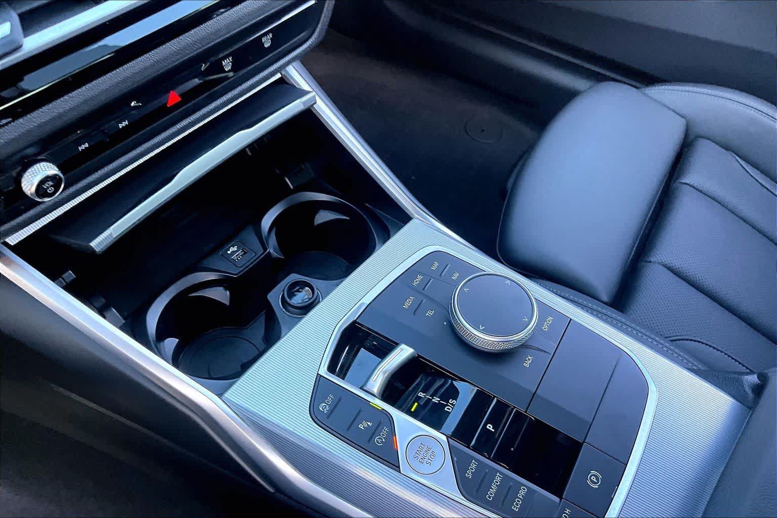 Used 2024 BMW 430i Coupe w/ Convenience Package RWD image 13