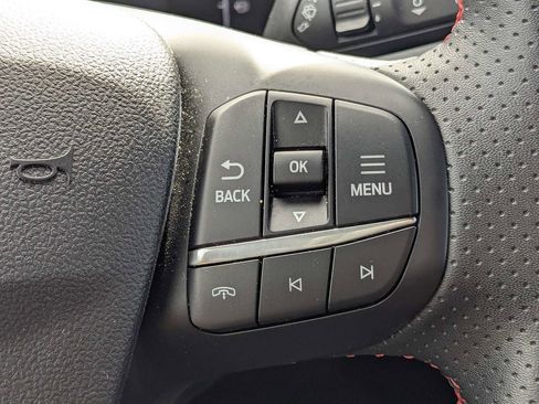Used 2024 Ford Escape ST-Line w/ Cold Weather Package FWD image 25