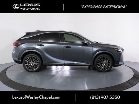 Used 2024 Lexus RX 350 FWD w/ Convenience Package image 2