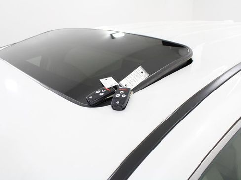 Used 2011 Acura MDX w/ Technology Package image 12