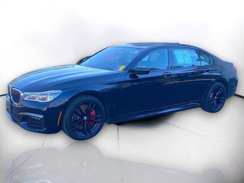 Used 2019 BMW 750i xDrive image 2