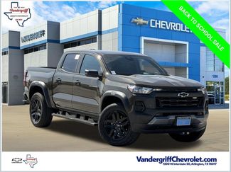 Used 2024 Chevrolet Colorado Trail Boss w/ Advanced Trailering Package AWD/4WD video 1