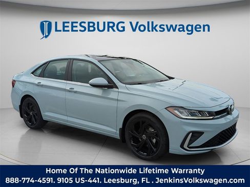 New 2026 Volkswagen Jetta SE image 1