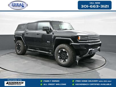 New 2024 GMC Hummer EV 2X w/ Extreme Off-Road Package