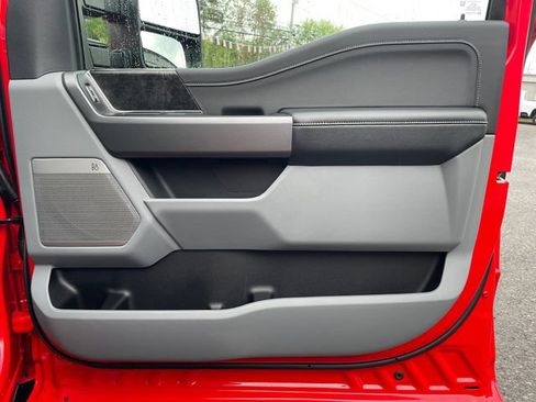 Used 2026 Ford F250 XLT w/ XLT Premium Package AWD/4WD image 15