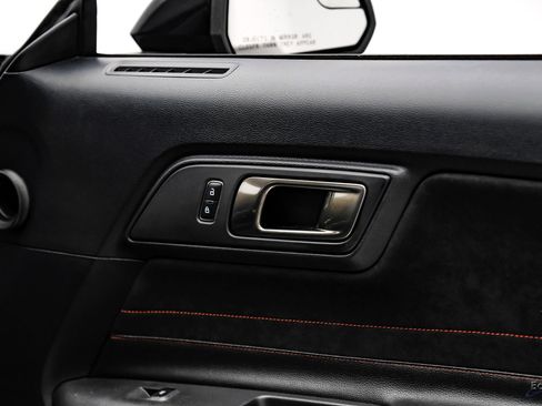 Used 2016 Ford Mustang Shelby GT350R w/ GT350R Equipment Group 920A image 86