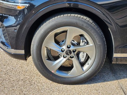New 2026 Genesis GV70 2.5T Advanced AWD/4WD image 7