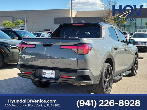 Certified 2024 Hyundai Santa Cruz Night image 7