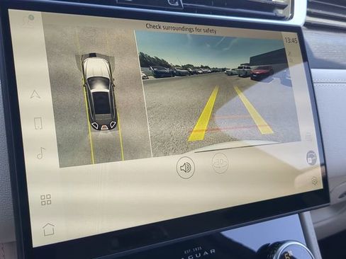 New 2025 Jaguar F-PACE R-Dynamic S AWD/4WD image 17