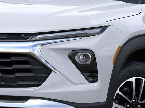 New 2026 Chevrolet TrailBlazer LT w/ Driver Confidence Package FWD image 10