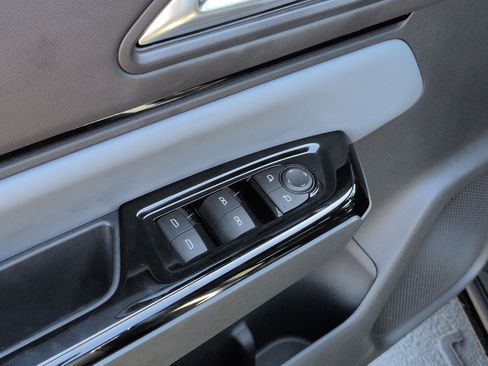 Used 2025 Honda Prologue Touring image 15