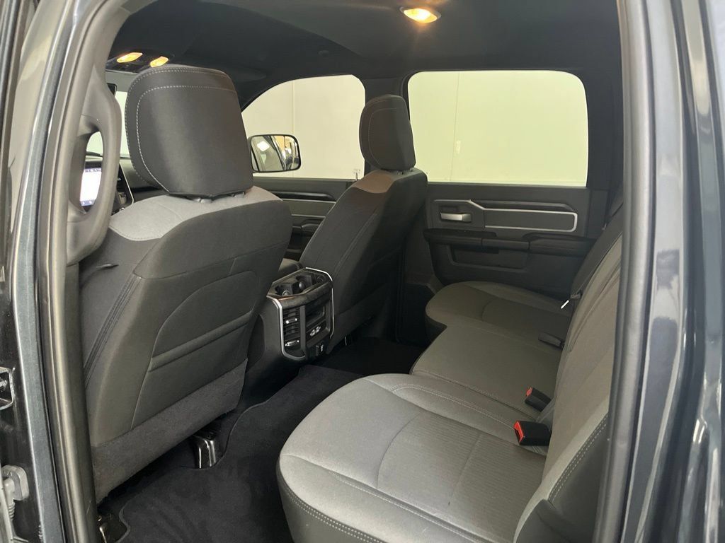 Used 2022 RAM 2500 Big Horn w/ Level B Equipment Group AWD/4WD image 24