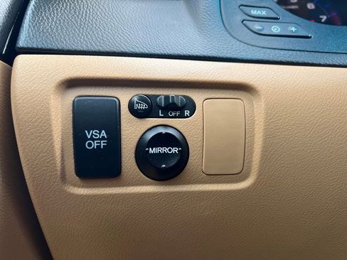 Used 2005 Acura TL image 17