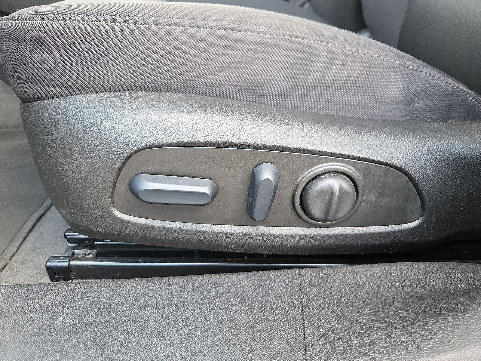 Certified 2024 Chevrolet Malibu LT FWD image 15