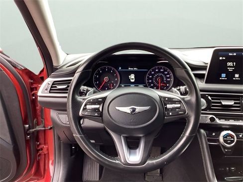 Used 2021 Genesis G70 2.0T image 18