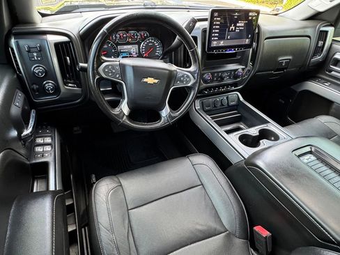 Used 2018 Chevrolet Silverado 1500 LTZ Z71 w/ LTZ Plus Package AWD/4WD image 16