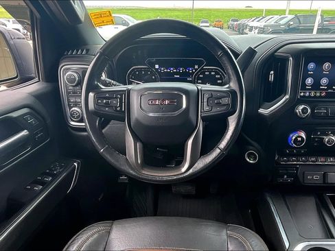 Used 2020 GMC Sierra 1500 AT4 w/ AT4 Premium Package AWD/4WD image 5