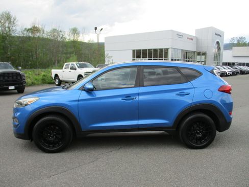 Used 2016 Hyundai Tucson SE w/ Option Group 02 AWD/4WD image 8