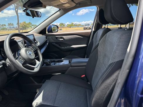 Used 2021 Nissan Rogue SV FWD image 13